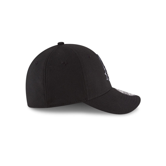 San Antonio Spurs Team Classic 39THIRTY Stretch Fit Hat