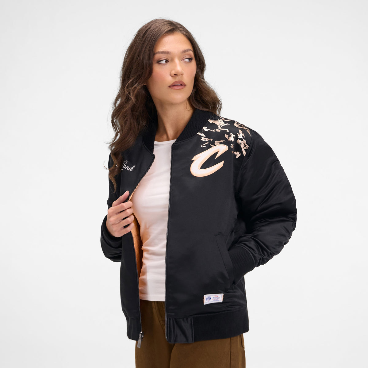 Chicago Bulls 2025 City Edition Women's Black Jacket