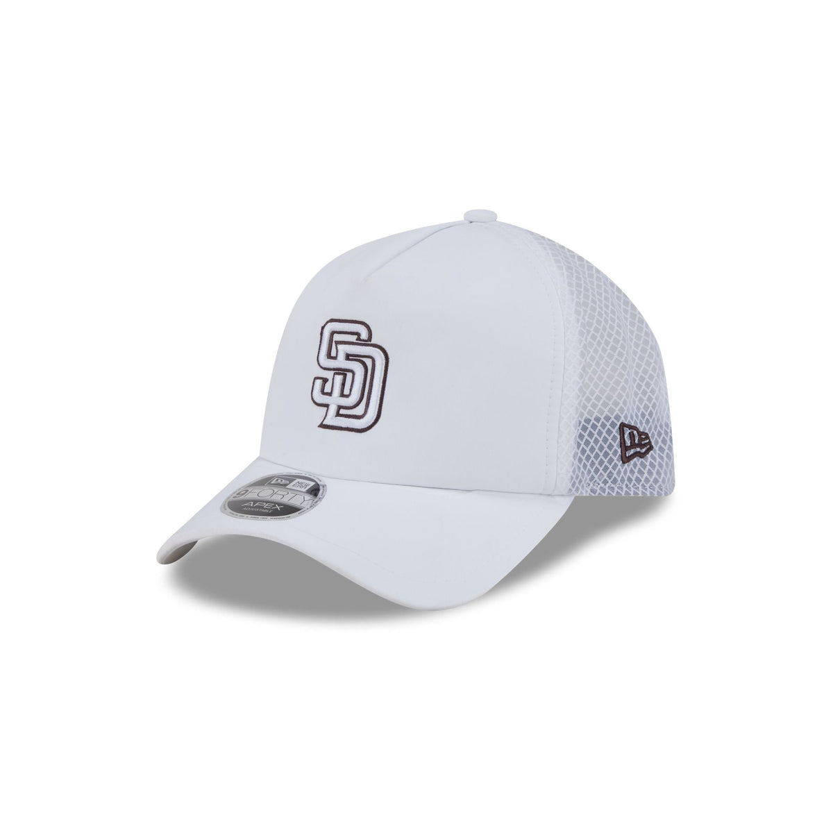 San Diego Padres 2026 Batting Practice White 9FORTY APEX Trucker Hat