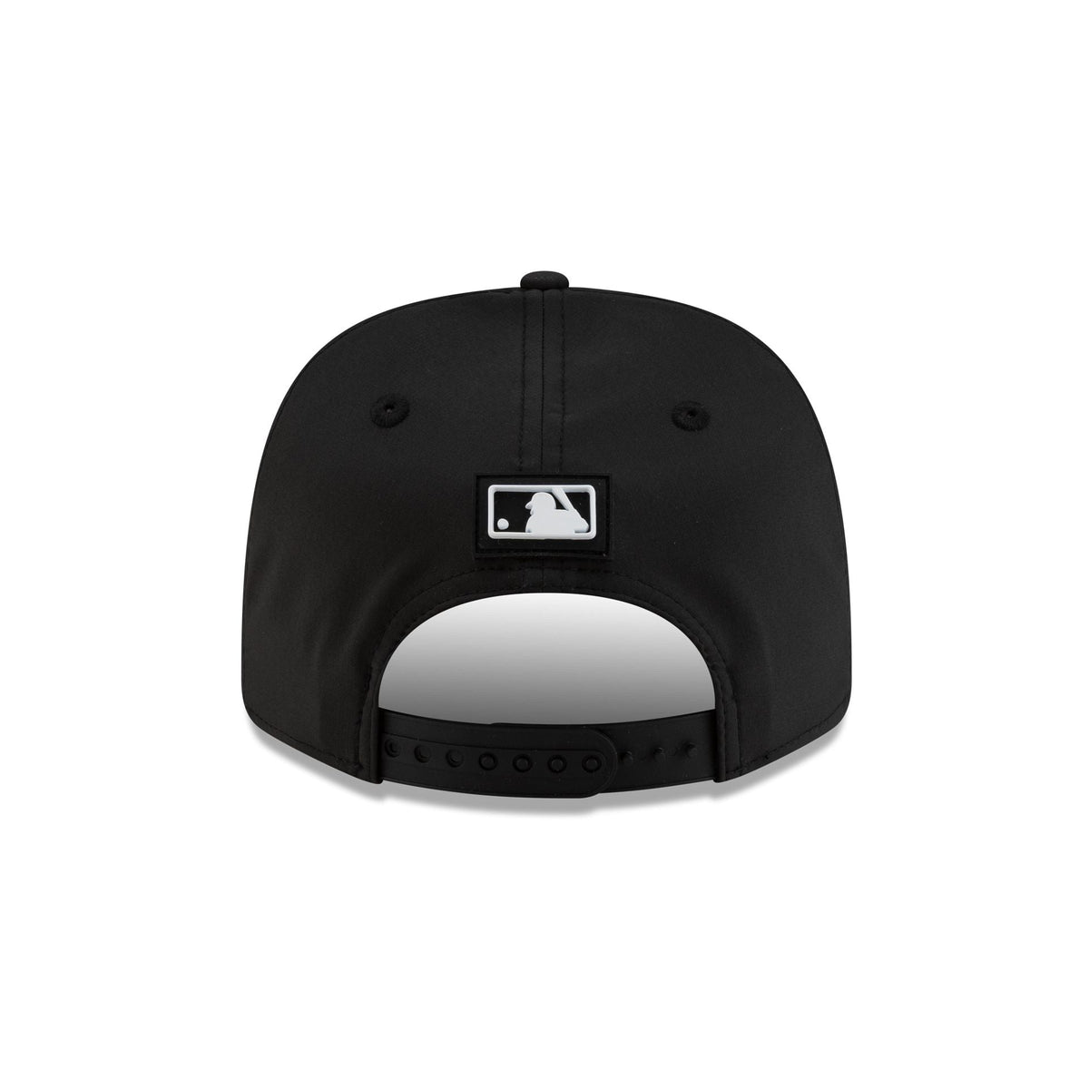 Los Angeles Dodgers 2026 Clubhouse Black & White Split Panel 9SEVENTY Stretch-Snap Hat