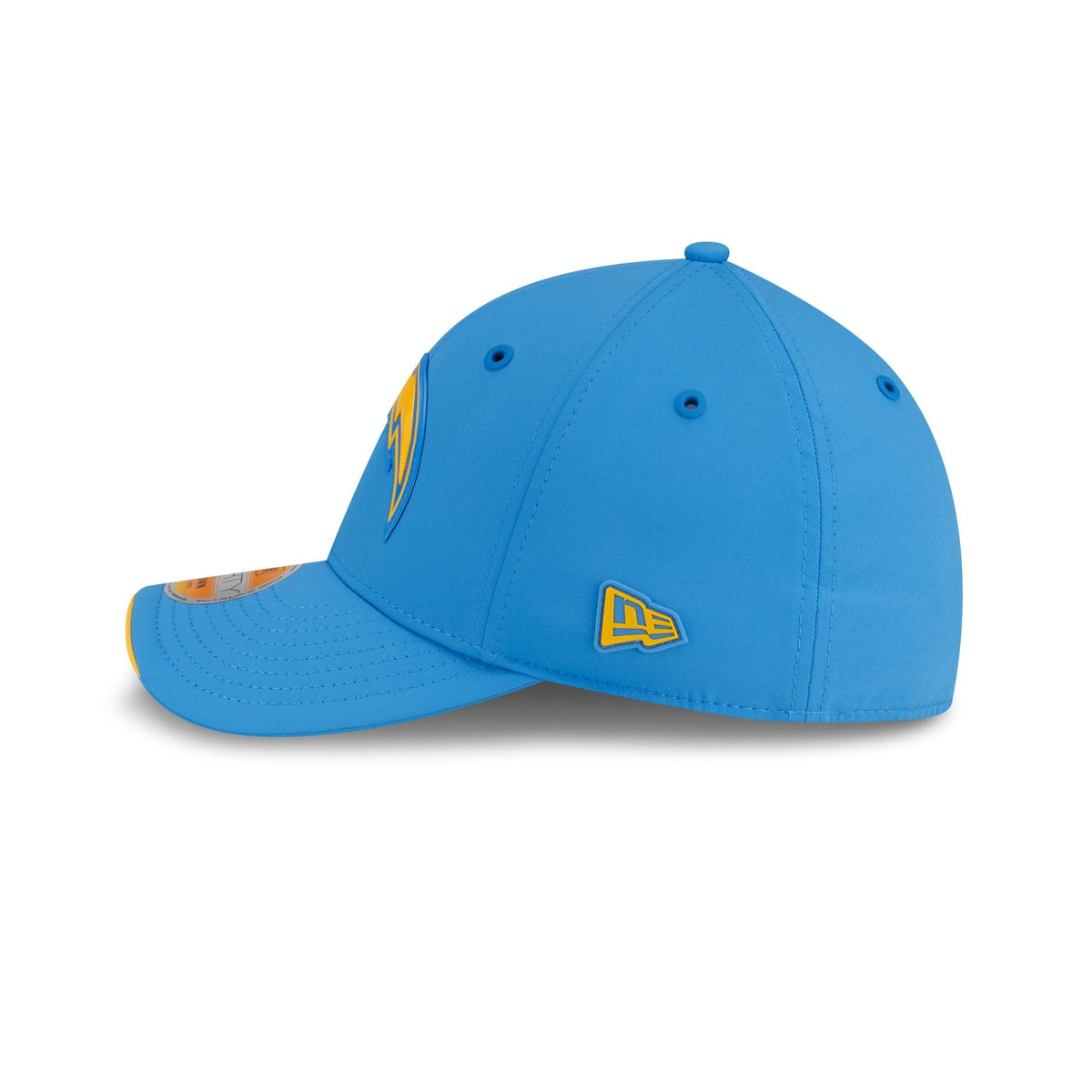 Los Angeles Chargers 2026 Sideline 39THIRTY M-Crown Stretch Fit Hat