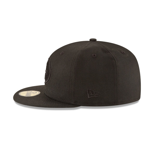 San Francisco 49ers Black On Black 59FIFTY Fitted Hat