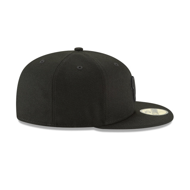 Washington Nationals Blackout Basic 59FIFTY Fitted Hat